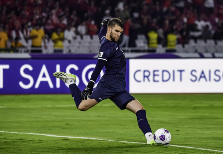 Maarten Paes Pulih, Siap Hadapi Duel Terbesar Timnas Indonesia