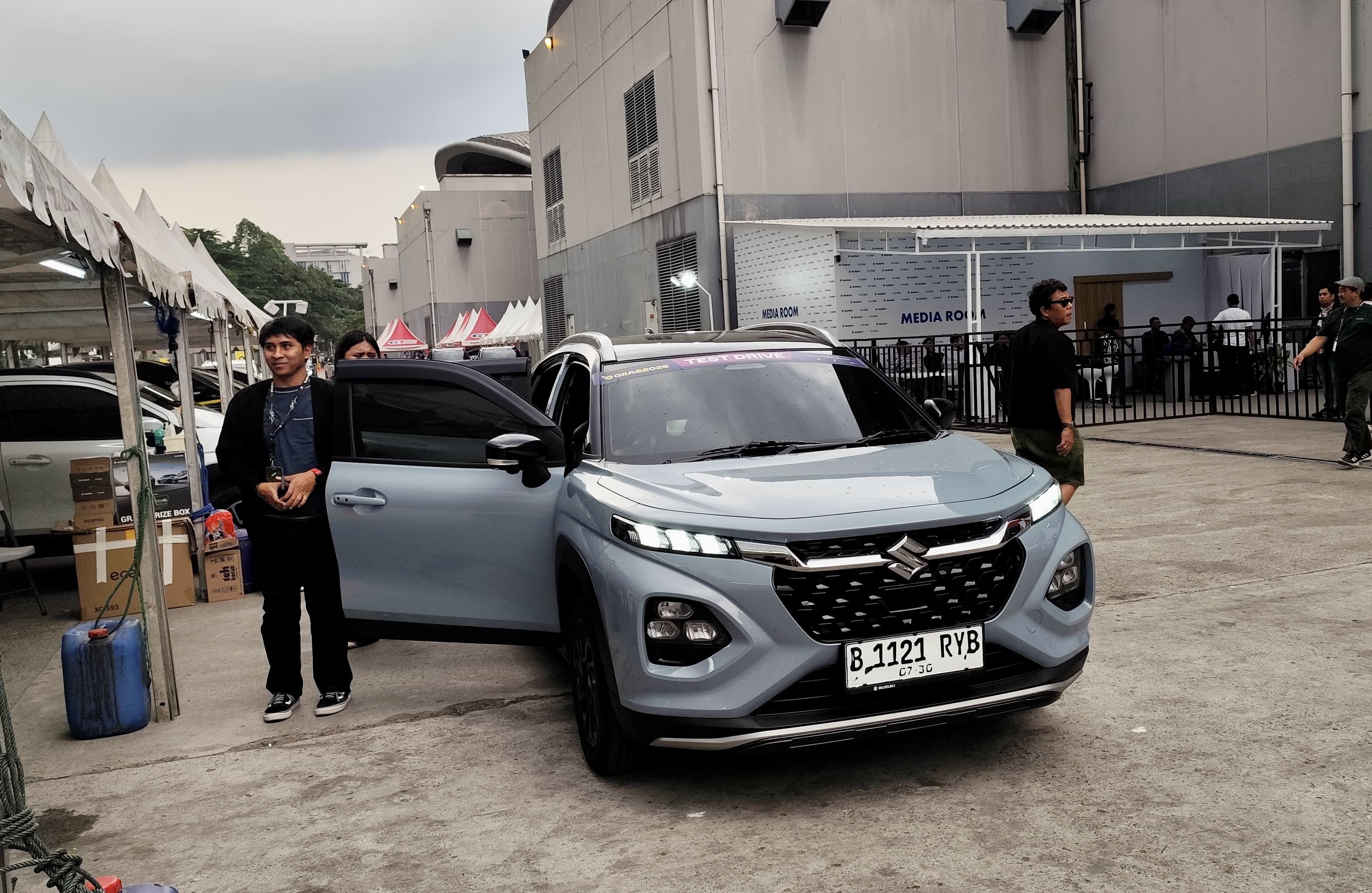 Keseruan Test Drive Rasakan Performa Mobil Baru di GIIAS 2025, Suzuki Fronx Bikin Penasaran
