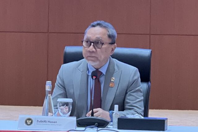 Menko Pangan Bidik Perpres PLTSa Tuntas Pekan Depan