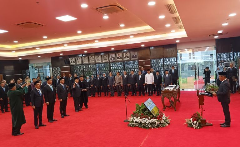 Kementerian ESDM Rombak Sekjen hingga Irjen, Siapa Penggantinya?