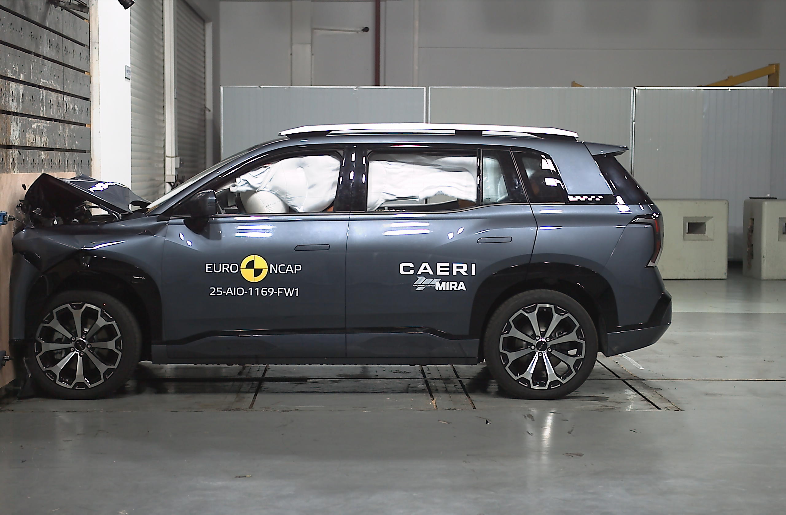 Aion V Raih Bintang 5 Euro NCAP, Fitur Lengkap yang Bikin Aman dan Nyaman