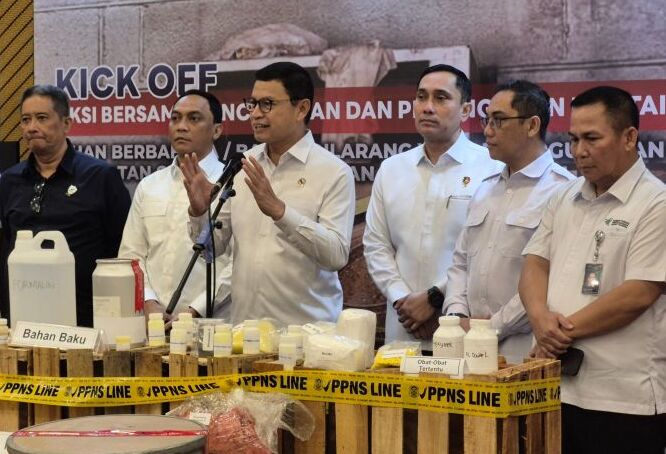 Masyarakat Temukan Makanan Berbahaya, Yuk Laporkan ke HaloBPOM