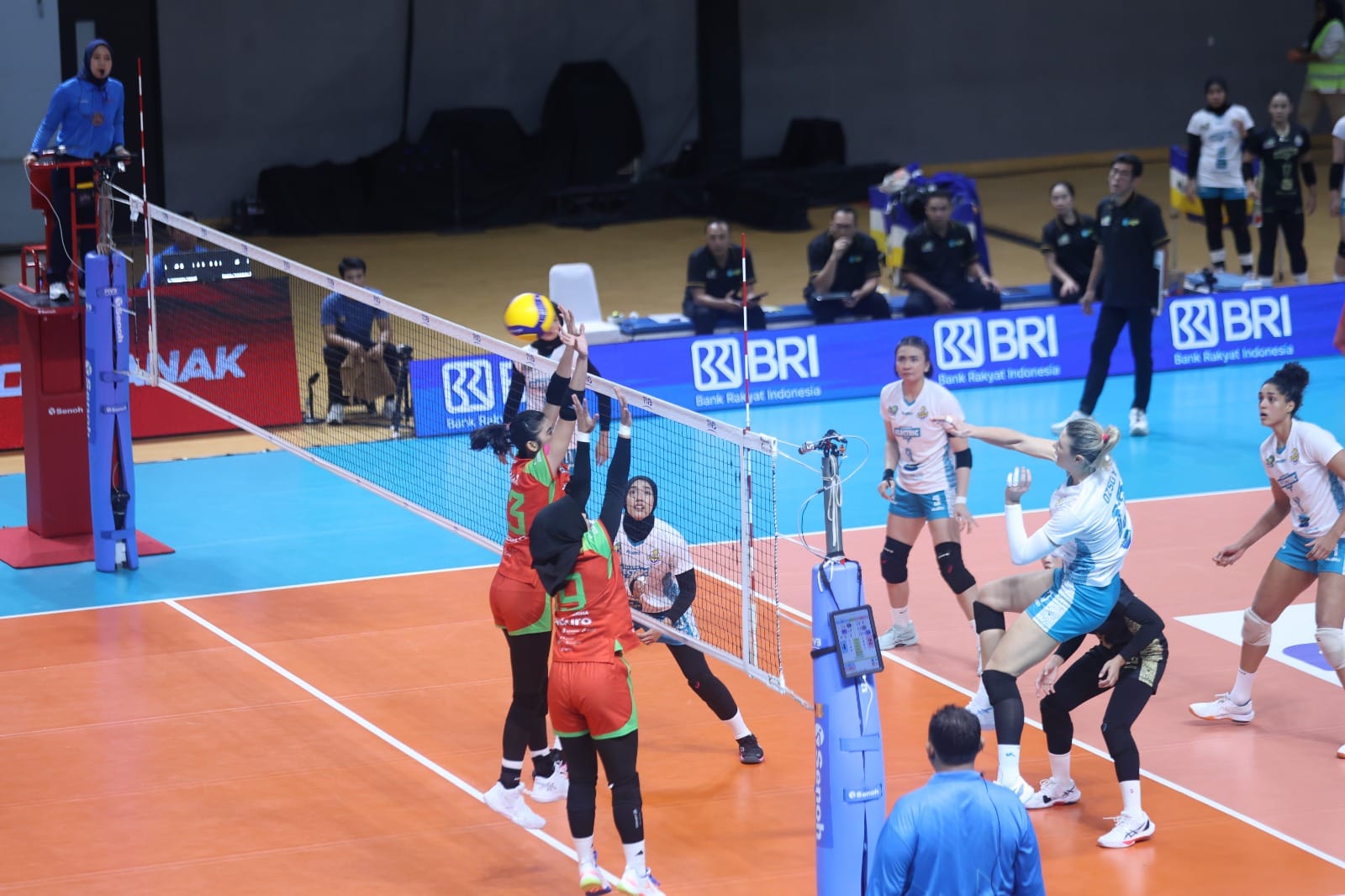 PLN Icon Plus Regional Kalimantan Hadirkan ICONNET di Proliga 2026, Perluas Akses Internet Fiber Optik