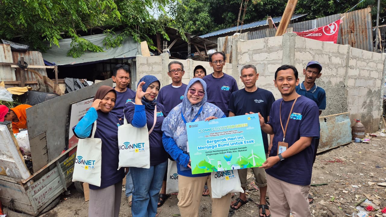 PLN Icon Plus Perkuat Kepedulian Lingkungan Lewat Program Iconnectivity for Green di Jakarta Timur